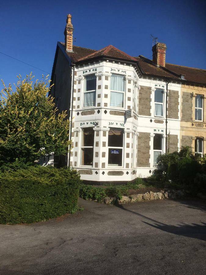 The Elms Guest House Bristol Filton Exteriör bild